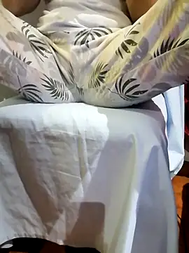 Snapshot of Valentina_morsh chatting on 11-23-25, 03:38 Valentina morsh online show from 11-23-25, 03:38