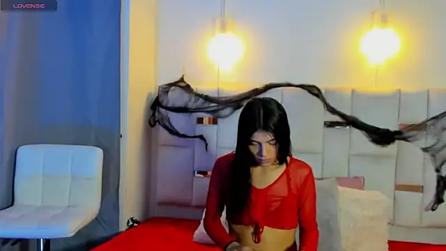 AelithEscarlata online show from 10-20-25, 12:06