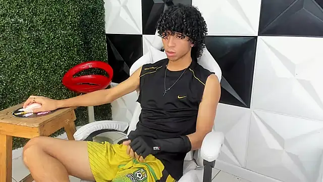 xion ez online show from 12-19-25, 08:22