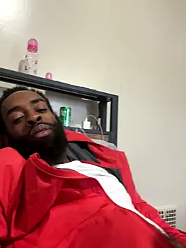 Snapshot of vaultclub chatting on 12-05-25, 02:26 vaultclub online show from 12-05-25, 02:26