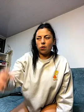 Snapshot of bianca_jhonsson chatting on 10-21-25, 04:01 bianca jhonsson online show from 10-21-25, 04:01
