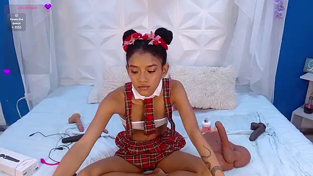 adisson petite1 online show from 03-02-26, 05:42