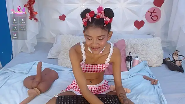 adisson petite1 online show from 02-19-26, 05:43