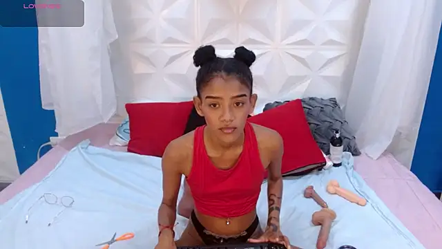 adisson petite1 online show from 12-03-25, 06:18