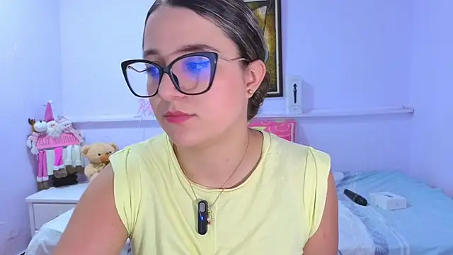 Snapshot of katiaa_lovv chatting on 11-13-25, 11:58 katiaa lovv online show from 11-13-25, 11:58