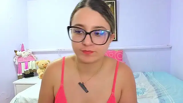 Snapshot of katiaa_lovv chatting on 11-14-25, 03:05 katiaa lovv online show from 11-14-25, 03:05