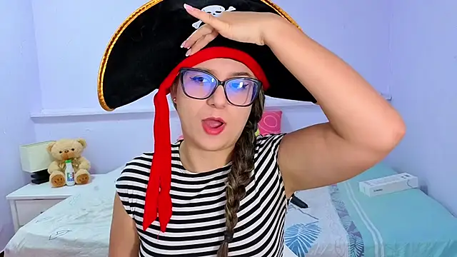 Snapshot of katiaa_lovv chatting on 10-29-25, 11:53 katiaa lovv online show from 10-29-25, 11:53