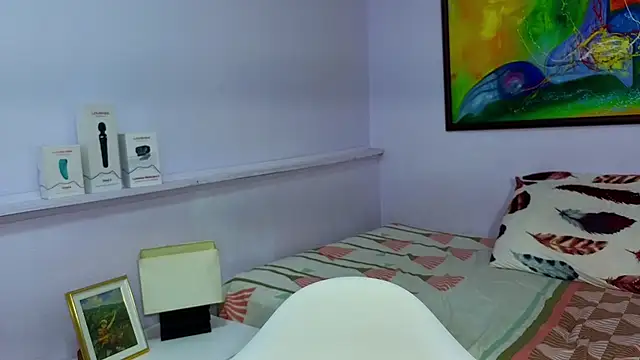 Snapshot of katiaa_lovv chatting on 02-20-26, 12:07 katiaa lovv online show from 02-20-26, 12:07