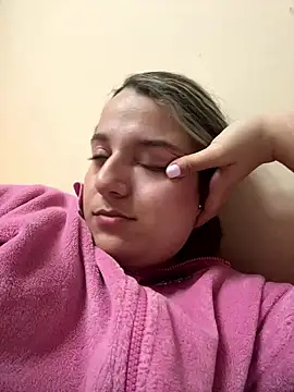 Snapshot of katiaa_lovv chatting on 01-10-26, 08:37 katiaa lovv online show from 01-10-26, 08:37