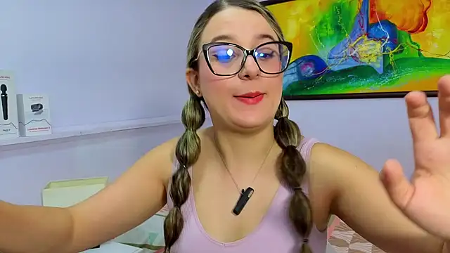 Snapshot of katiaa_lovv chatting on 02-16-26, 12:04 katiaa lovv online show from 02-16-26, 12:04