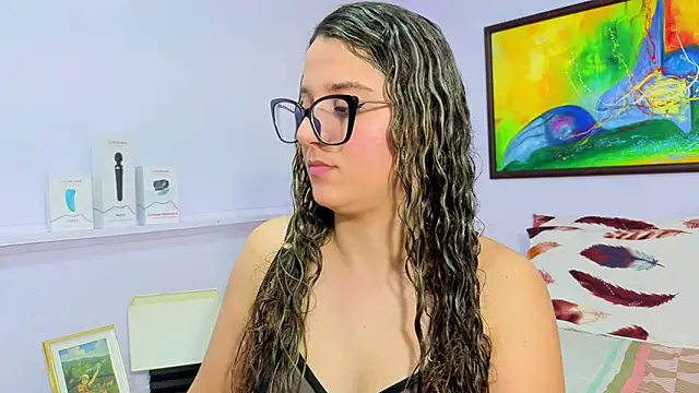 Snapshot of katiaa_lovv chatting on 02-27-26, 07:35 katiaa lovv online show from 02-27-26, 07:35