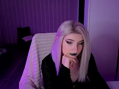 violet-siren-x online show from 02-19-26, 08:55