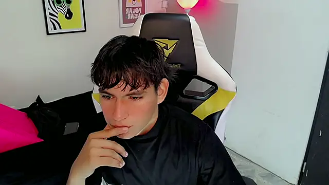 Snapshot of john_mactavish chatting on 09-25-25, 11:55 john mactavish online show from 09-25-25, 11:55