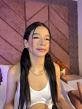 ChloeRosses online show from 05-16-26, 10:20