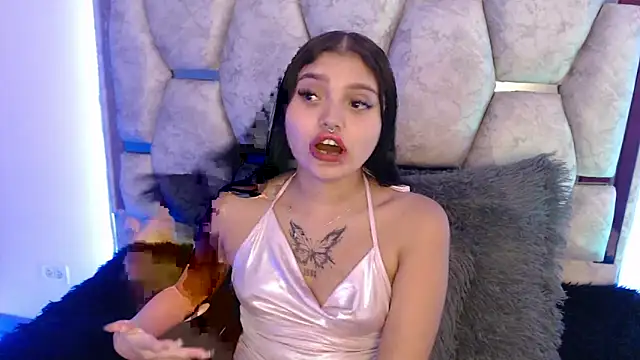 AnalyMilles online show from 03-22-26, 10:28