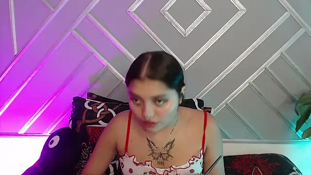 AnalyMilles online show from 05-22-26, 07:34