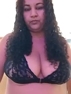 MEYBELLATINA online show from 11-22-25, 11:03