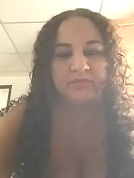 MEYBELLATINA online show from 10-02-25, 08:01