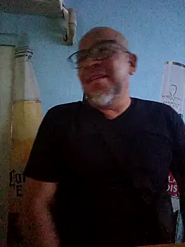 ANTHONYHOTT69 online show from 10-31-25, 11:44