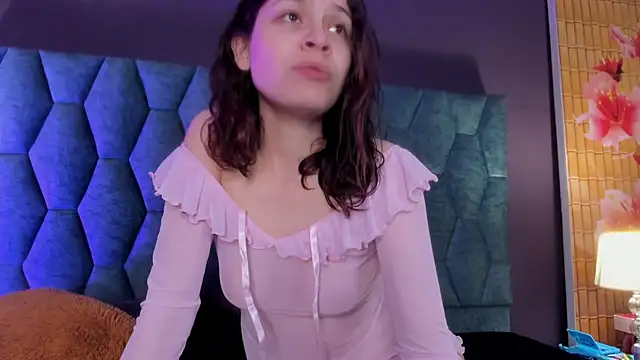 sophie blaake online show from 06-30-26, 03:28