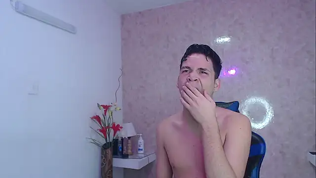 Aaron Foxxx online show from 09-28-25, 12:56