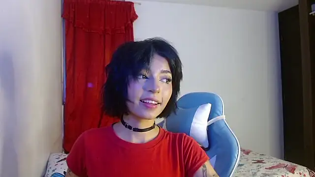 kiyusweetcrazy online show from 10-30-25, 01:04