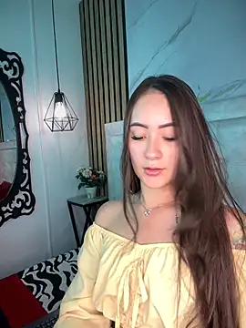 Honey noir online show from 02-16-26, 06:39