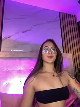 Honey noir online show from 12-02-25, 07:48