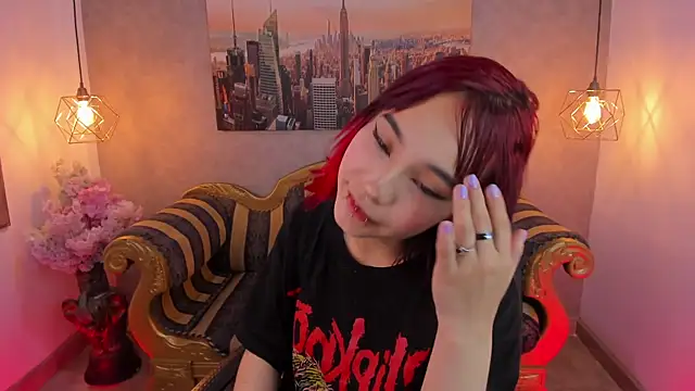 Snapshot of Megane_whitte chatting on 10-10-25, 03:29 Megane whitte online show from 10-10-25, 03:29