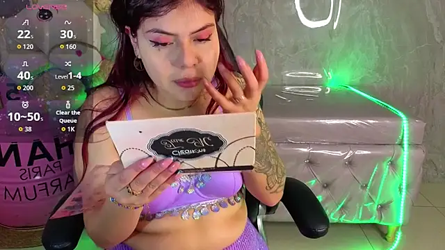 draviana a  online show from 02-22-26, 03:09