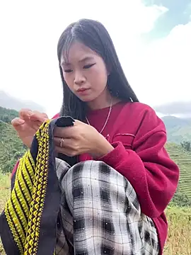 Snapshot of -mayhan11 chatting on 10-18-25, 04:36 -mayhan11 online show from 10-18-25, 04:36