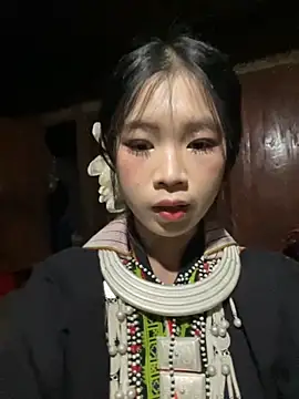 Snapshot of -mayhan11 chatting on 11-27-25, 12:05 -mayhan11 online show from 11-27-25, 12:05