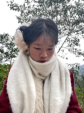 Snapshot of -mayhan11 chatting on 12-14-25, 05:13 -mayhan11 online show from 12-14-25, 05:13