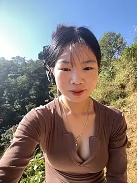 Snapshot of -mayhan11 chatting on 11-26-25, 02:22 -mayhan11 online show from 11-26-25, 02:22