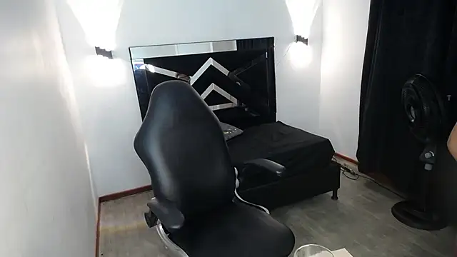 MarianaRojas  online show from 03-14-26, 11:33