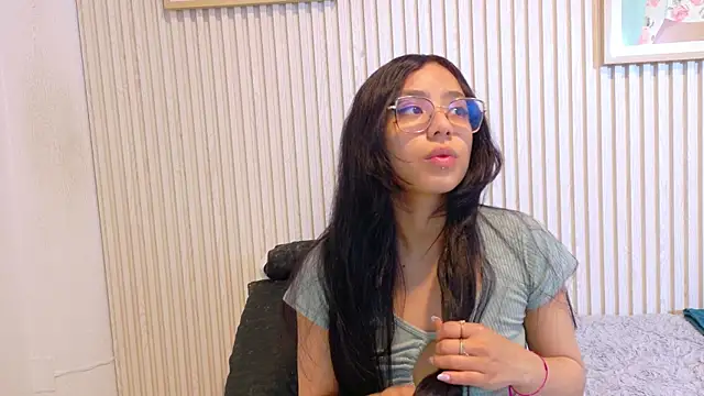 Abrilmirren online show from 04-13-26, 11:25