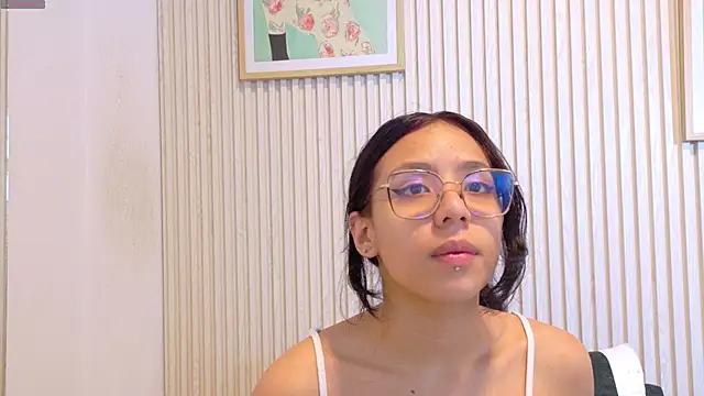 Abrilmirren online show from 04-14-26, 11:37