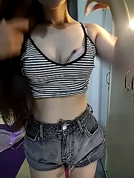 Quynhbabysexy online show from 12-17-25, 09:14