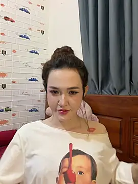 Quynhbabysexy online show from 07-07-26, 12:52