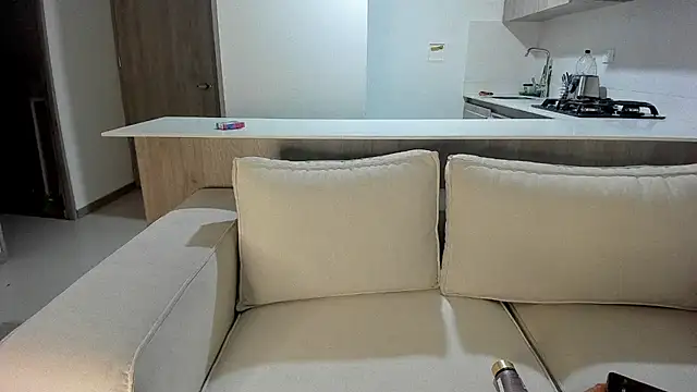 val69  online show from 10-09-25, 11:38