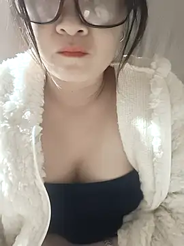 Paul-paul11 online show from 11-28-25, 02:39