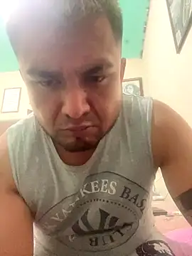 Sk3m veryhot online show from 12-04-25, 07:29