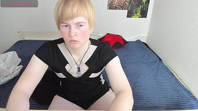 Cattie w  online show from 11-08-25, 01:09