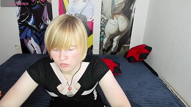 Cattie w  online show from 10-18-25, 01:18