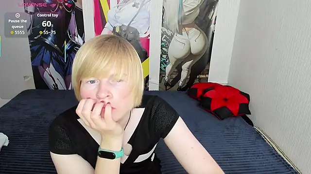 Cattie w  online show from 10-17-25, 01:20