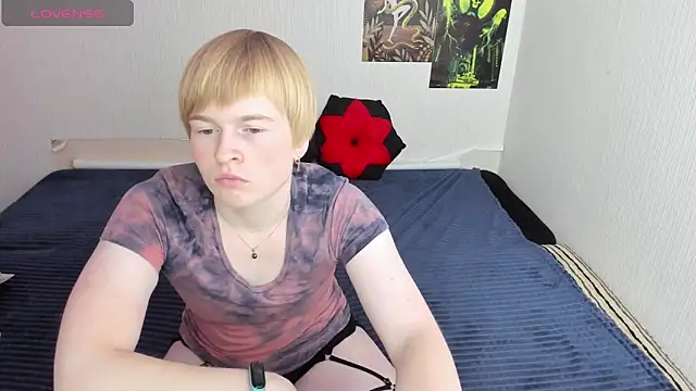 Cattie w  online show from 11-06-25, 01:20