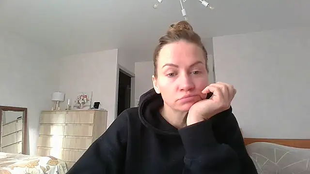 Thavione online show from 02-09-26, 09:51