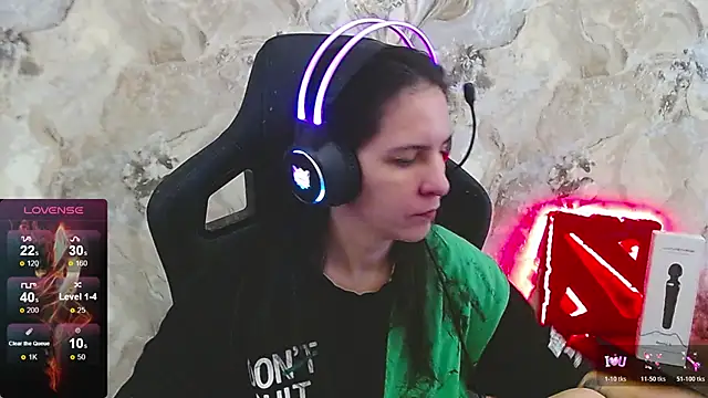 Irwi Tomboy online show from 03-29-26, 09:22