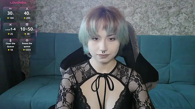 LeisaHopperstad online show from 04-26-26, 02:14