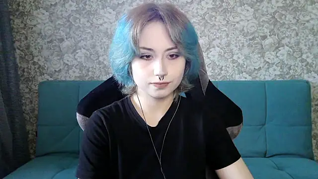 LeisaHopperstad online show from 04-15-26, 02:10